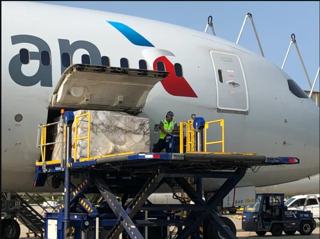 Cargo Airline Là Gì? Định Nghĩa, Vai Trò Và Tầm Quan Trọng Trong Logistics Toàn Cầu